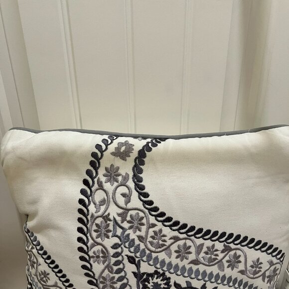 Harbor House Stella White Navy Paisley Embroidered Square Bed Throw Pillow 17X17 - Picture 2 of 8